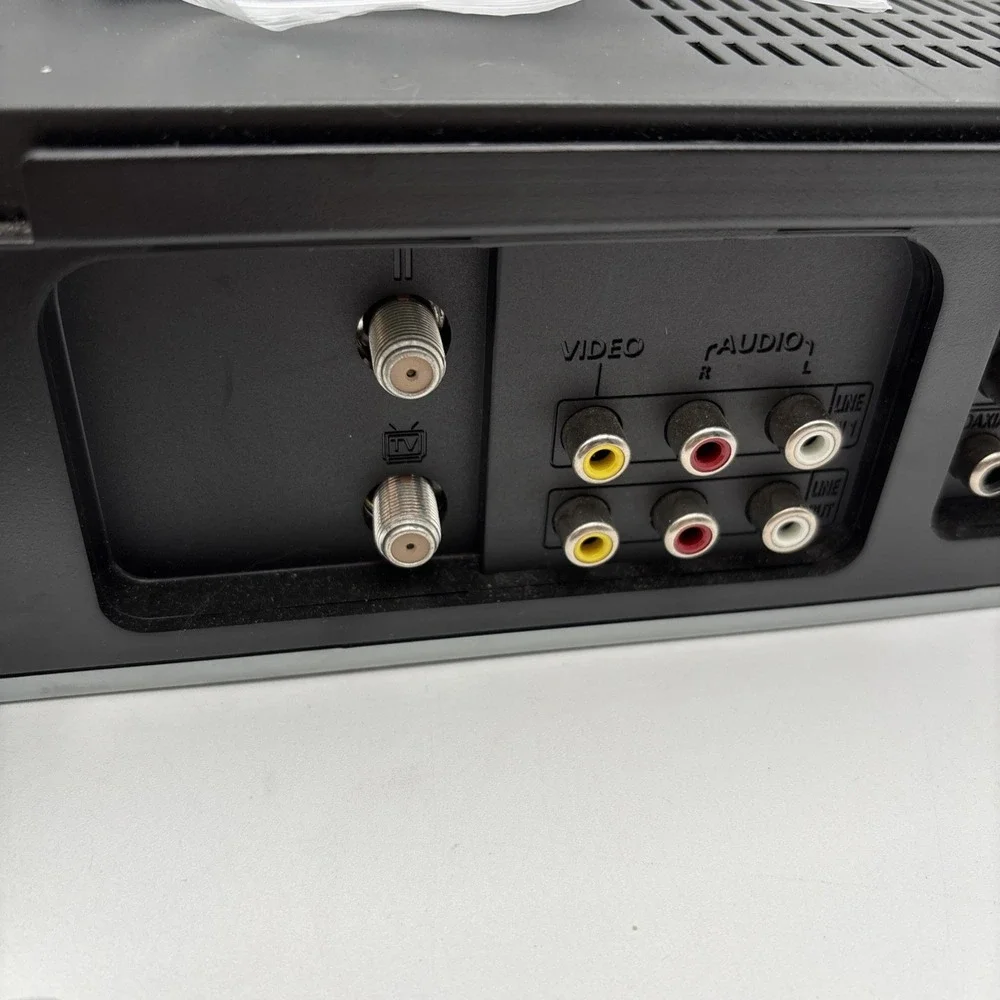Samsung DVD VHS VCR Combo Player DVD-V9650 HDMI 1080 No Remote w/ Cables TESTED